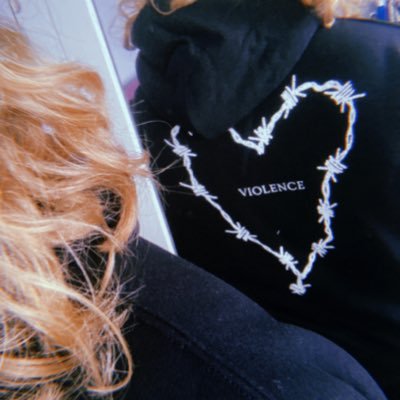 bookwørm 👽 avatar